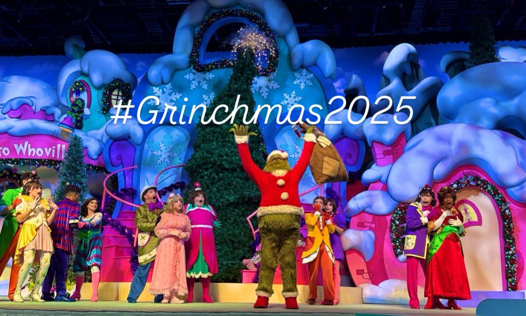 Holiday Tour Review – Front-Row Fun & Grinchy Surprises